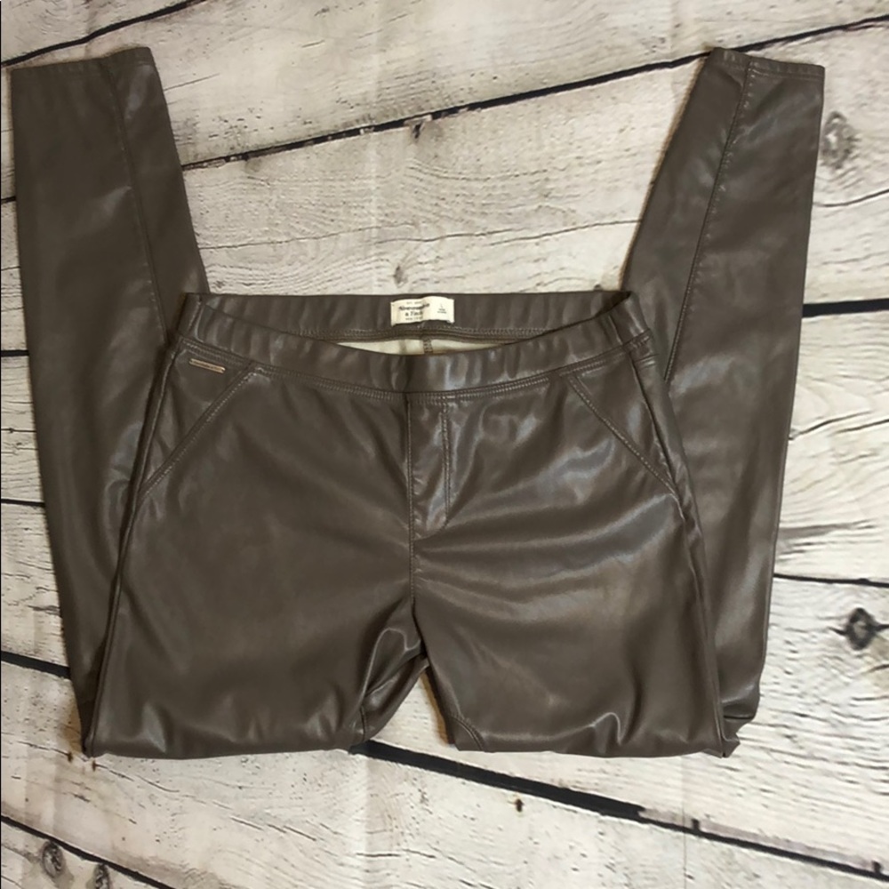 Abercrombie & Fitch Faux Leather pants size L